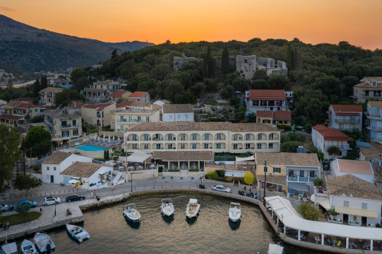 Melina Bay Boutique Hotel Kassiopi Extérieur photo