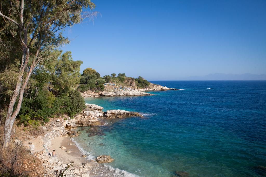 Melina Bay Boutique Hotel Kassiopi Extérieur photo